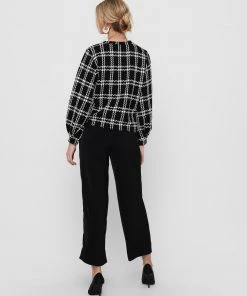 Jacqueline De Yong DOVER Top -BLACK Ladies Polos, Tees & Shirts