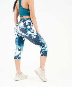 Dare2B Ladies Influential 3/4 Leggings -DRAGONFLY Ladies Sportswear & Fitness