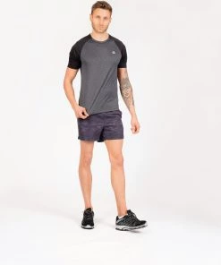 Dare2B Mens Peerless Sports Tee -EBONY