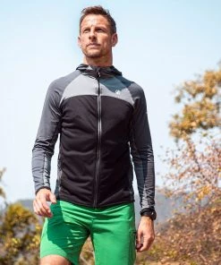 Dare2B Mens Ratified II Stretch Midlayer- BLACK/EBONY Mens Fleeces & Midlayers