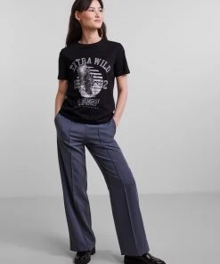 Pieces HALIE Tee -BLACK Ladies Polos, Tees & Shirts