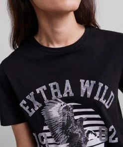 Pieces HALIE Tee -BLACK Ladies Polos, Tees & Shirts