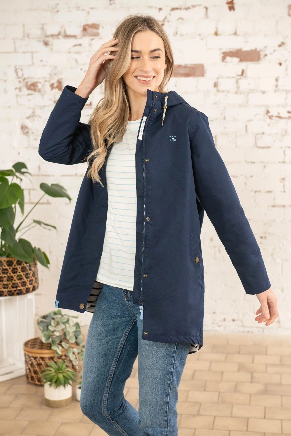 Lighthouse Beachcomber Long Jacket -NAVY