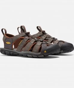 KEEN Mens Clearwater CNX Sandal -RAVEN Mens Footwear