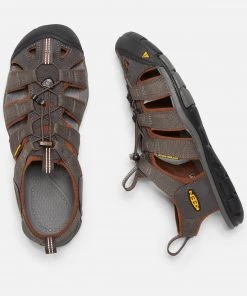 KEEN Mens Clearwater CNX Sandal -RAVEN Mens Footwear