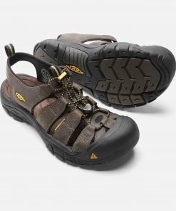 Mens Footwear KEEN Mens Newport Sandal -BISON