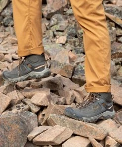 KEEN Mens Targhee III Boot -BLACK OLIVE Mens Footwear